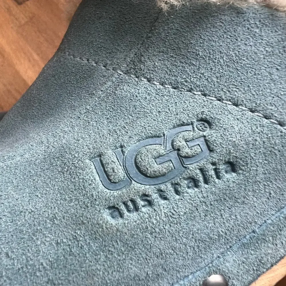 UGG cozy australia